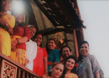 “Kisah Tentang Ibu Tak Putus-Putus”  – Catatan Drama Seorang Ibu