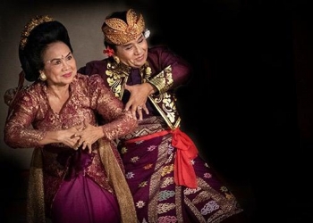 Ketika Para Guru Besar Menari di Bulan Menari ISI Denpasar