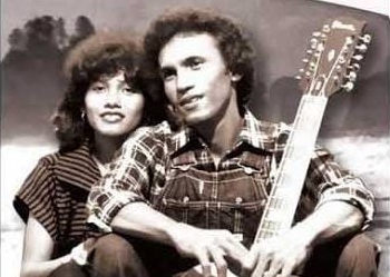 Mengenang Kesahajaan Lagu-lagu Franky Sahilatua dan Saudarinya