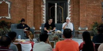 [Jah Magesah] – Cinta Pertama Sebelum yang Lain-lain