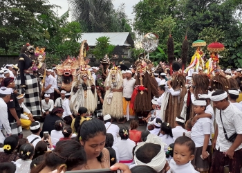 “Ngerebeg”, Tradisi Desa Adat Tegal, Abiansemal : Berkah dan Meriah