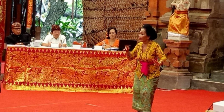 Dramatari  Arja : Sekilas Perkembangan,  Struktur dan Pakem Style Singapadu