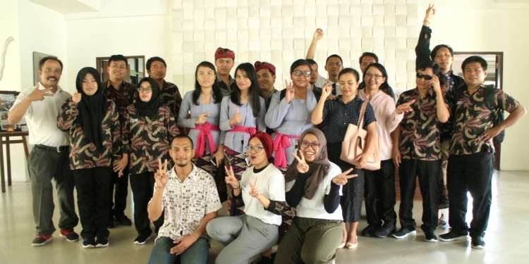 Kolaborasi DNetwork dan Lokajaya Group: Mengajak Tunanetra Dalami “Public Speaking”