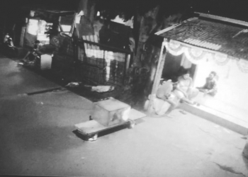 Bocah Jaga Portal Kampung: Biar Corona Gak Masuk, Om! – [Catatan dari Ibukota]