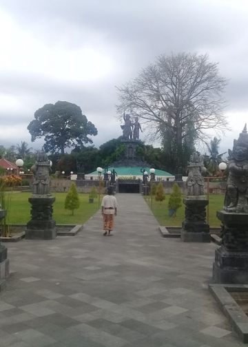Sepenggal Kisah Sejarah dan Monumen Perang Jagaraga