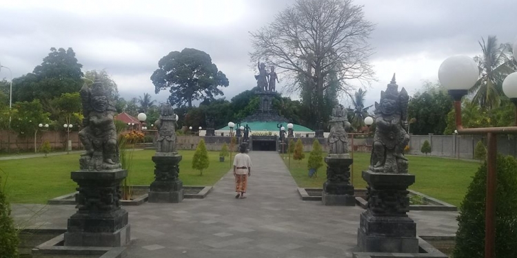 Sepenggal Kisah Sejarah dan Monumen Perang Jagaraga