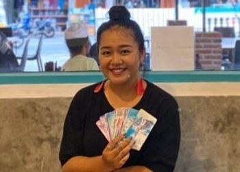 Mengintip Masa Depan Lewat Tarot, Candu atau Permainan?