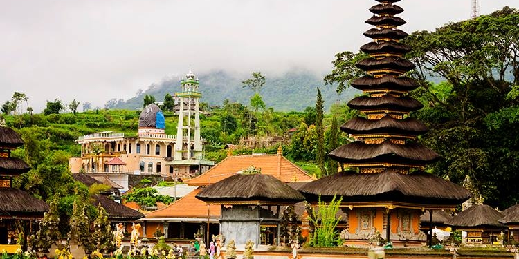 Nuansa Islami Dalam Pustaka Lontar Bali