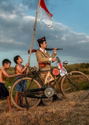 Belajar dari Covid-19, Bangkit dengan Optomisme Normal Baru – [Refleksi Hardiknas dan Harkitnas 2020]