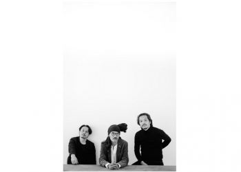 Dialog Dini Hari: Terus Menulis dan Merilis