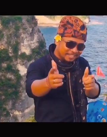 Nyanyi Menggunakan Basa Nosa, Dapat Apa?