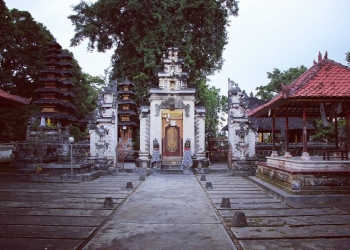 Cerita Purba di Sekitar Puncak Mundi, Nusa Penida