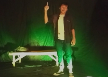 Parade Teater Muda Bali Utara; Perasaan yang Keruh Dalam Episode Daun Kering