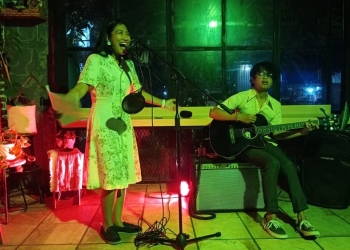 Inilah Ruang Temu yang Tak Kaku, Bahkan Terlalu Cair || Ulasan Malam Olah Sastra Siar Siur Kalangan