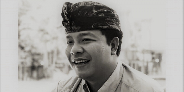 Dewa Komang Yudi || Mengubah Lilin Menjadi Obor