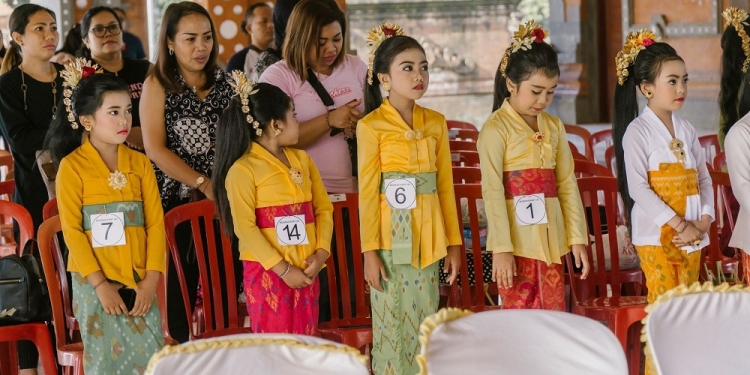Lomba Tari Bali dan Lomba Busana | Festival Budaya XI Pasemetonan Jegeg Bagus Tabanan