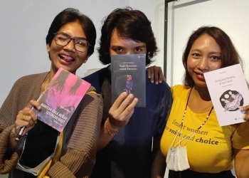 Tentang Fiksi pada Manisan, Kado dan Elang | Bedah 3 Buku di Kulidan