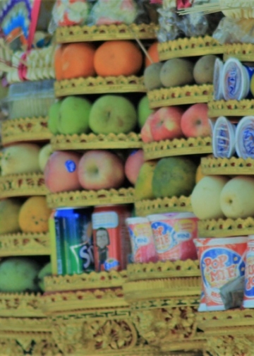 Makanan Bukan Sekadar Sajian | Bisa Jadi Karya Seni, Simbol Kekerabatan dan Persembahan