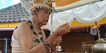 Nyujur Sunia Ida Ratu Pandita Mpu Daksa Samyoga | Muda Kreatif, Tua Arif…