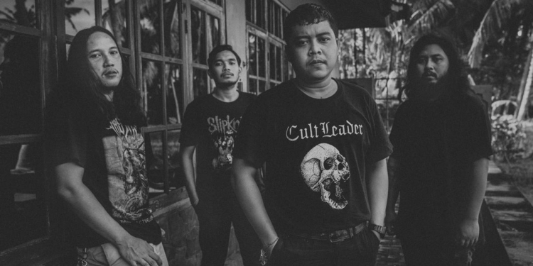 Mom Called Killer Melompat dengan “The Crow and The Serpent Crown”