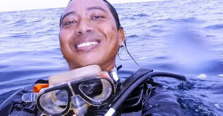 Hidup Made Parti untuk Ikan Hias | Menyelam di Laut Desa Les, Menyelam di Wakatobi