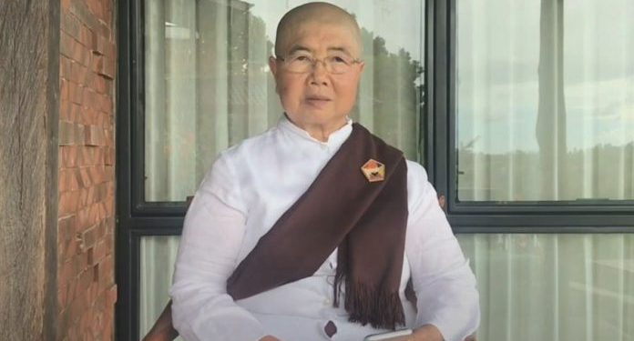 Melimpahlah Kenangan Baik Setelah Kepergian Bunda Erlina Kang Adiguna