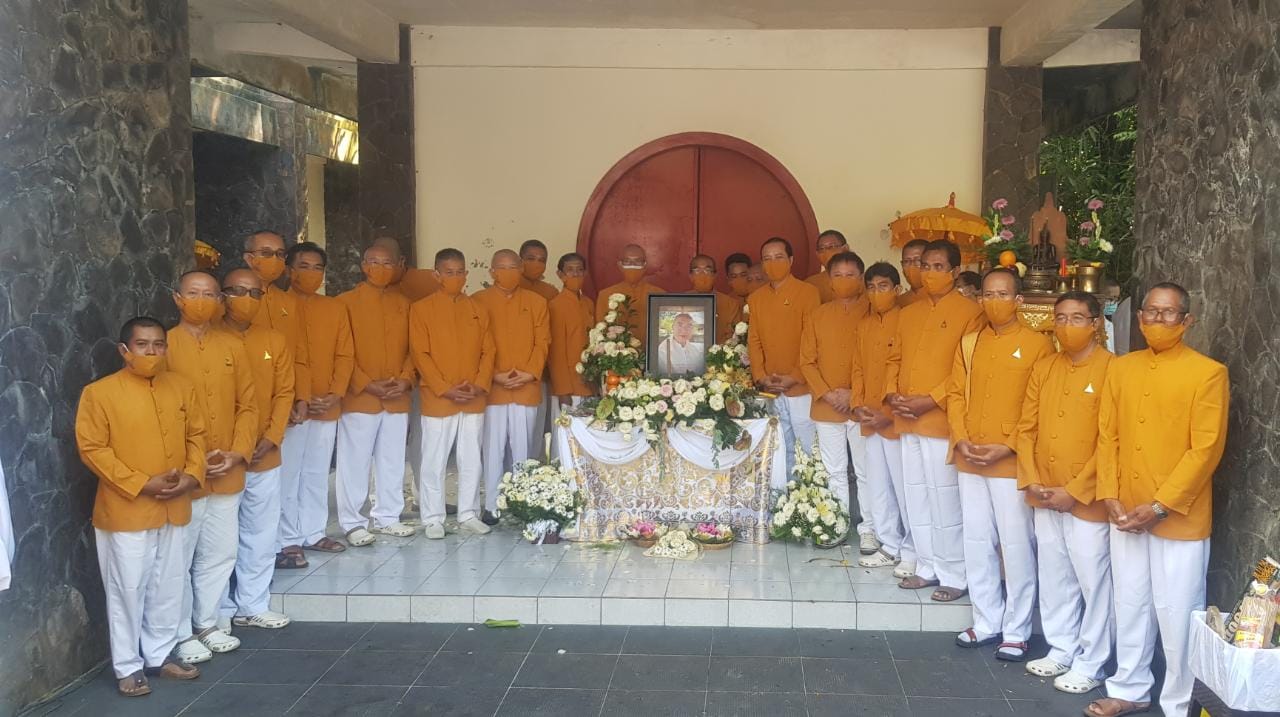 Melimpahlah Kenangan Baik Setelah Kepergian Bunda Erlina Kang Adiguna