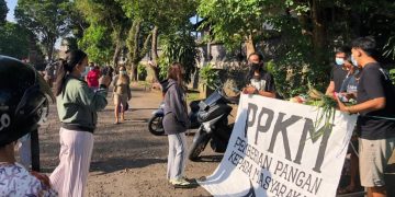 Pemberian Pangan Kepada Masyarakat | PPKM Ala Tabanan Music Addiction