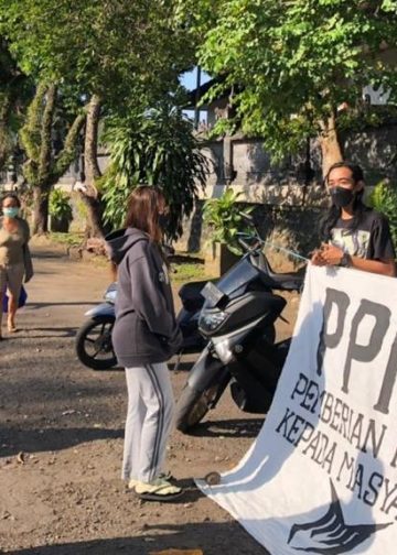 Pemberian Pangan Kepada Masyarakat | PPKM Ala Tabanan Music Addiction