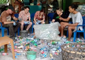 Desa Les | Persentuhan Warga Asing dan Lokal Munculkan Kreativitas Kelola Sampah