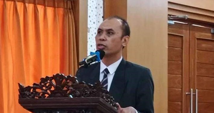 I Made Sujaya | Menulis Puisi, Jadi Wartawan, Jadi Dosen, Kini Doktor