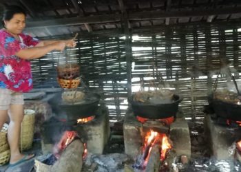 Ikan Pindang Bu Rusma dari Desa Penuktukan | Laris Manis Saban Hari