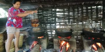 Ikan Pindang Bu Rusma dari Desa Penuktukan | Laris Manis Saban Hari