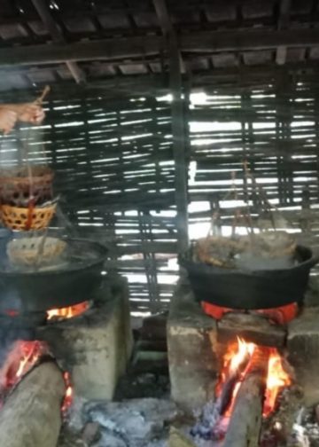 Ikan Pindang Bu Rusma dari Desa Penuktukan | Laris Manis Saban Hari