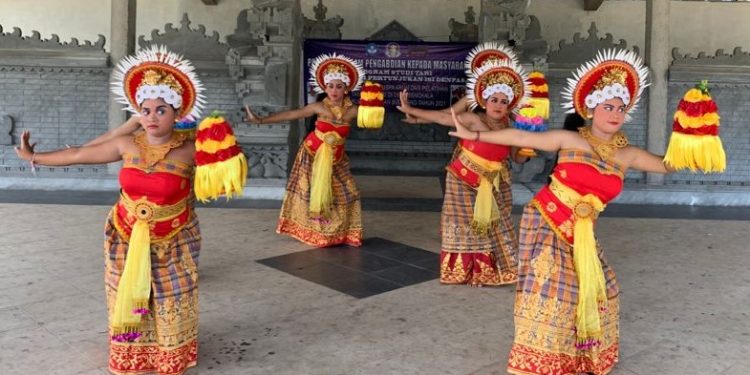 Ketika Gadis Kolok Bengkala Menari Puspa Arum Bengkala, Semangat dan Penuh Ekspresi