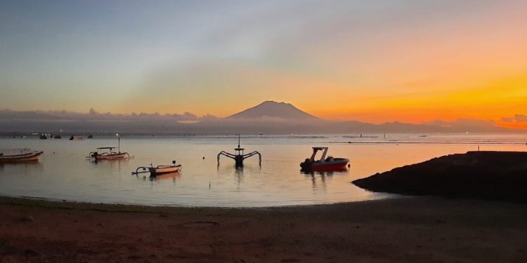 Galang Kangin, Fondasi Ethos Kerja Manusia Bali