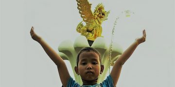 Sekapur Sirih Manusia Den Bukit:  Cerdas, Terbuka, Berani  “Trials and Errors”