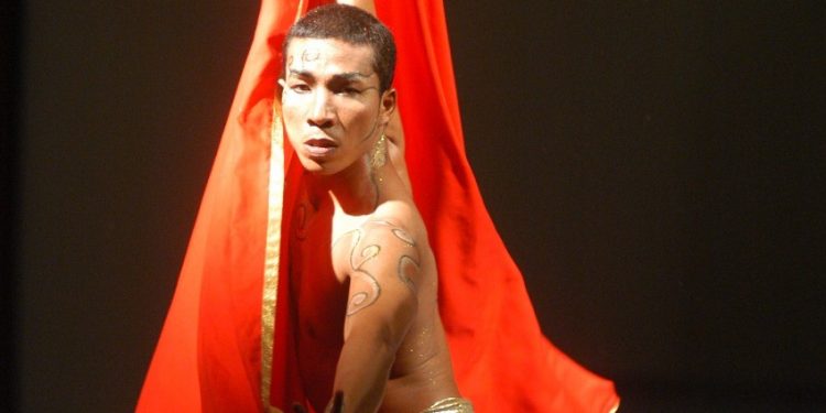 “The Lost Of Equilibrium” | Kita Akan Mengenang Penari Nyoman Sura di Festival Seni Bali Jani  2021