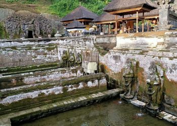 Sastra Jawa Kuno Menyoroti Persoalan Ekologi