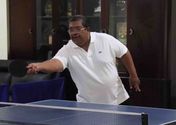 Main Tenis Meja Bersama | Bupati Suradnyana: Tetap Solid dan Jaga Kesehatan