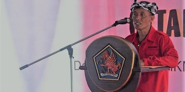 “Getah Uyung”, Kelompok Tani, Bukan Tani Cengkeh, Bukan Kopi, Tapi Pohon Aren