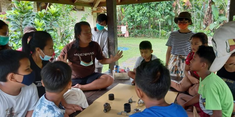 Bocah-Bocah Bermain dan Keceriaan Singkat dari Dusun | Catatan Festival Dusun Hari Ke-3