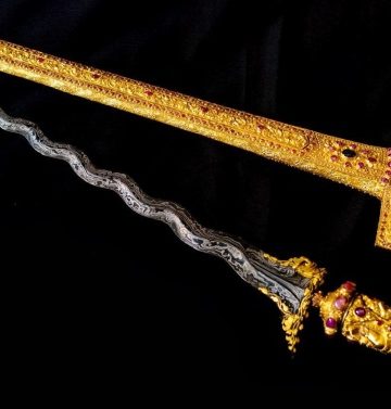 Keris Pencok Sahang dan Karier Kepemimpinan Dalem Dukut di Nusa Penida