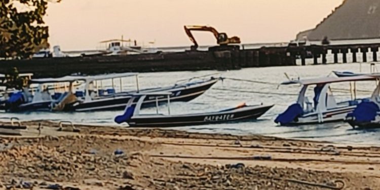 “Teror Dagang Punggalan”, Cerita Pada Suatu Masa di Nusa Penida