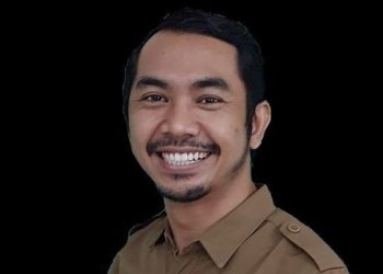 Weda Sanjaya, Peraih Hadiah Sastra Rancage 2022 | Ia Dengar Pengumuman Sambil Mengajar