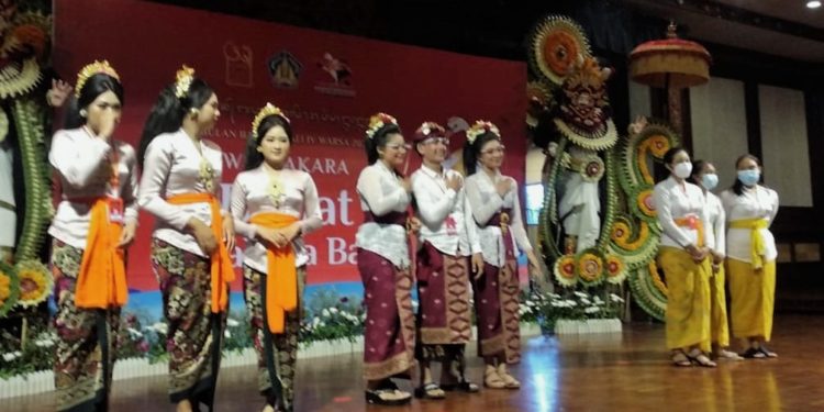 Debat Berbahasa Bali, Tim Badung Jayanti
