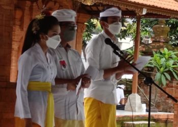 Ketika Siswa SMA di Kota Denpasar Berdebat dalam Bahasa Bali