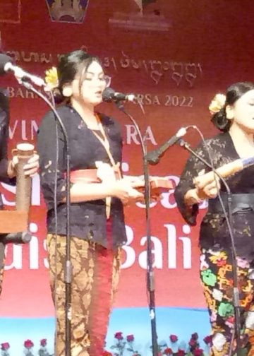 Puisi Berbahasa Bali Di-Musikalisasi, Tantangan Baru yang Indah