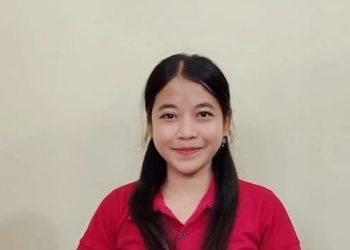 Siti Noviali, Ia Muslim, Ia Guru Bahasa Bali, Ia Penulis Kritik Sastra Bali