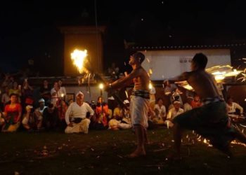 Tradisi Lukat Geni di Desa Paksebali  Kini Miliki Sertifikat Hak Kekayaan Intelektual Komunal